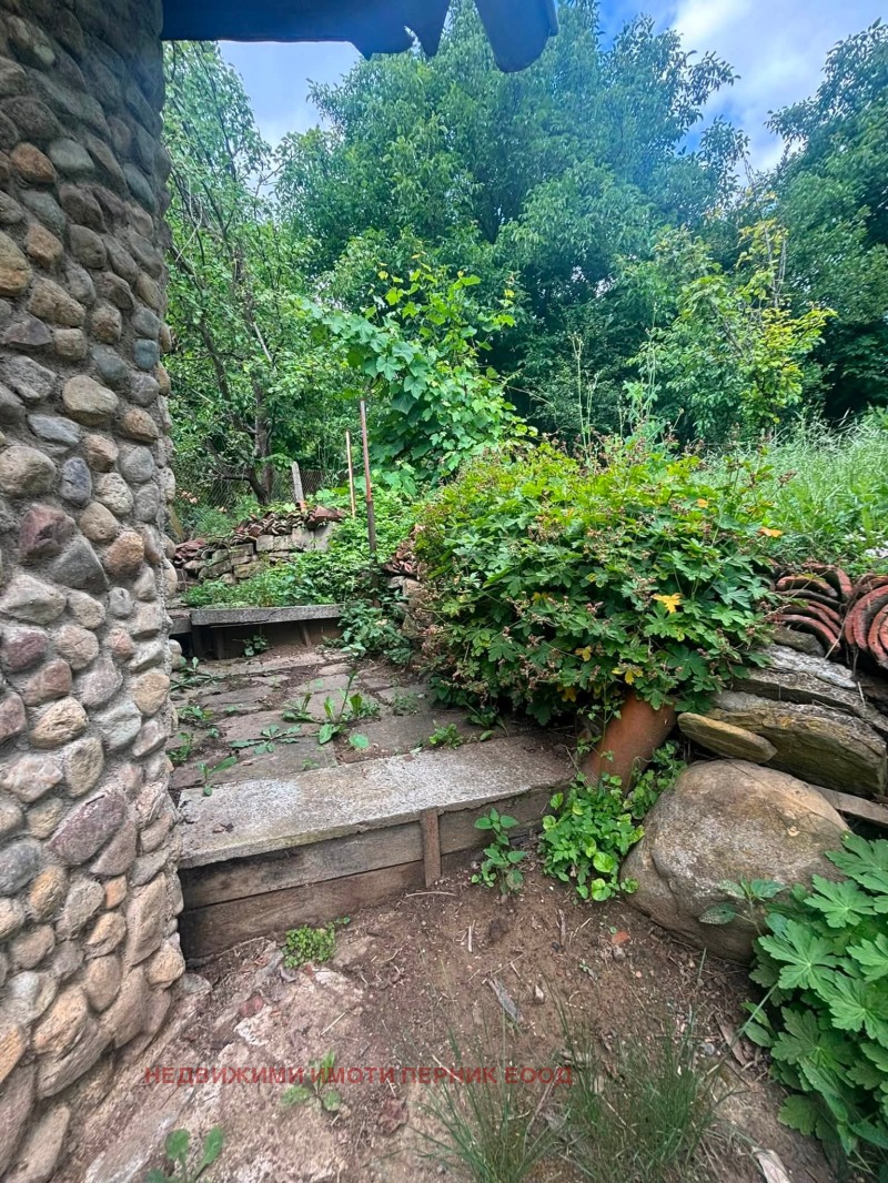 Продава КЪЩА, област Перник, гр. Радомир • 49999 € • 79781471 1 — Holmes.bg Продава КЪЩА, област Перник, гр. Радомир • 49999 € • 79781471 1