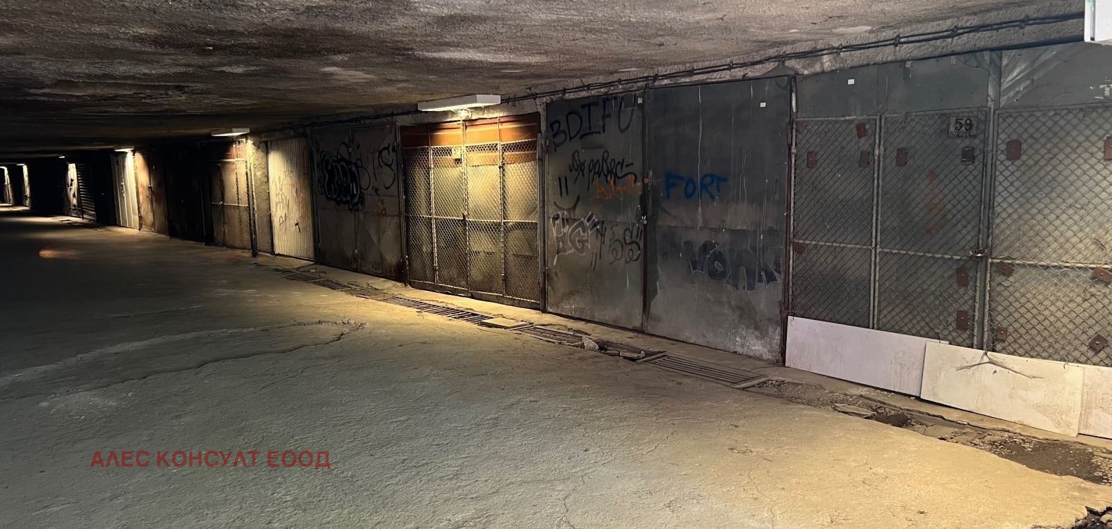 Продава Гараж, Паркомясто град София , Борово , 19 кв.м | 66665957 — Imoti.com Продава Гараж, Паркомясто град София , Борово , 19 кв.м | 66665957