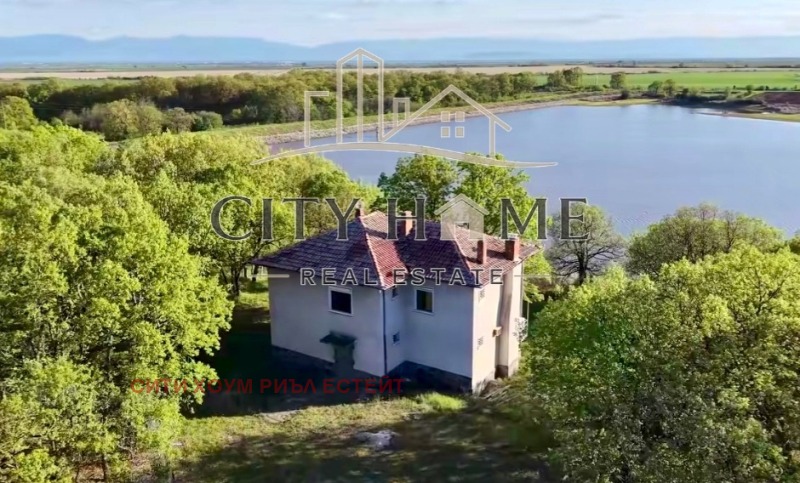 Продава ВИЛА, област Пловдив, с. Правище • 250000 € / 488957.50 лв. • 41018570 1 — Holmes.bg Продава ВИЛА, област Пловдив, с. Правище • 250000 € / 488957.50 лв. • 41018570 1