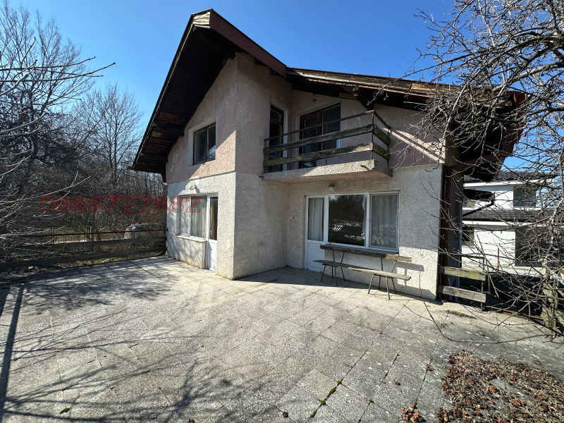 Продава КЪЩА, град София, Суходол • 330000 € / 645423.90 лв. • 70628247 1 — Holmes.bg Продава КЪЩА, град София, Суходол • 330000 € / 645423.90 лв. • 70628247 1