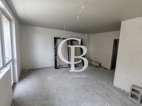 Обява Продава 2-СТАЕН,град Варна, Център