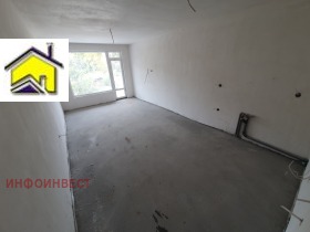 Продажба на тристайни апартаменти в област Пазарджик — страница 2 - изображение 11 