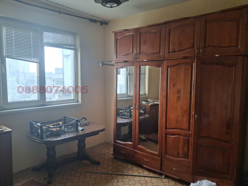 Продава 3-СТАЕН, град Варна, Възраждане 1 • 150000 € / 293374.50 лв. • 31027844 1 — Holmes.bg Продава 3-СТАЕН, град Варна, Възраждане 1 • 150000 € / 293374.50 лв. • 31027844 1
