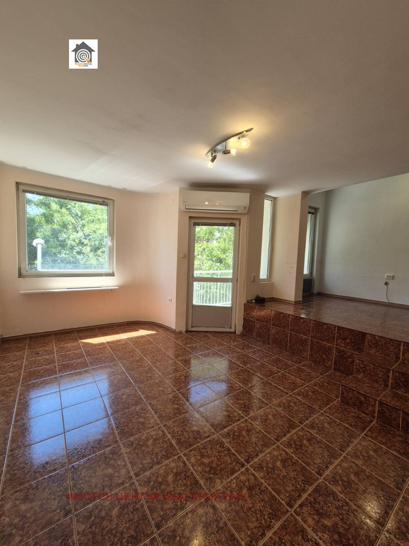 Продава 4-СТАЕН, град София, Дианабад • 317000 € • 44473177 1 — Holmes.bg Продава 4-СТАЕН, град София, Дианабад • 317000 € • 44473177 1