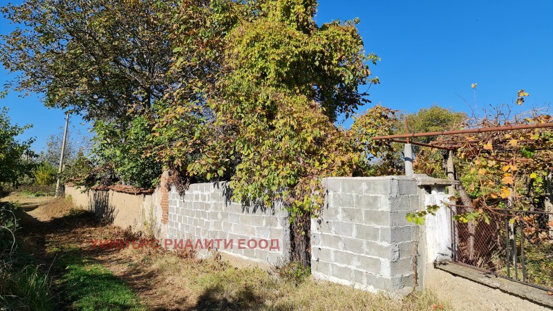 Продава КЪЩА, област Пазарджик, с. Злокучене • 25000 € • 50706841 1 — Holmes.bg Продава КЪЩА, област Пазарджик, с. Злокучене • 25000 € • 50706841 1