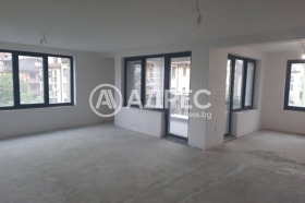 МНОГОСТАЕН, 168 m2 - Holmes.bg МНОГОСТАЕН, 168 m2