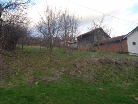 Обява Продава ПАРЦЕЛ,с. Орешак, област Ловеч