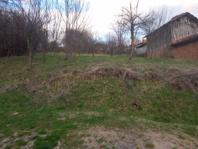 Обява Продава ПАРЦЕЛ,с. Орешак, област Ловеч