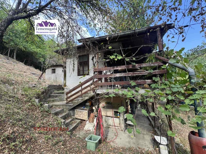 Продава КЪЩА, област София, с. Владо Тричков • 80000 € • 29693245 1 — Holmes.bg Продава КЪЩА, област София, с. Владо Тричков • 80000 € • 29693245 1