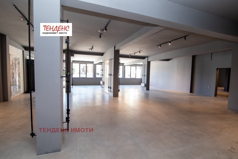 Продава МАГАЗИН, град Кърджали, Възрожденци • 540000 € / 1056148.20 лв. • 36988294 1 — Holmes.bg Продава МАГАЗИН, град Кърджали, Възрожденци • 540000 € / 1056148.20 лв. • 36988294 1