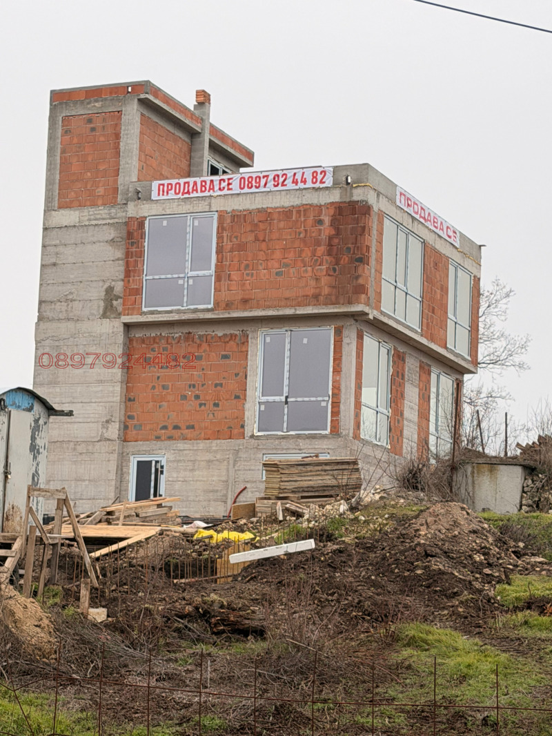 Продава КЪЩА, град Варна, м-т Горна Трака • 449990 € / 880103.94 лв. • 97477101 1 — Holmes.bg Продава КЪЩА, град Варна, м-т Горна Трака • 449990 € / 880103.94 лв. • 97477101 1