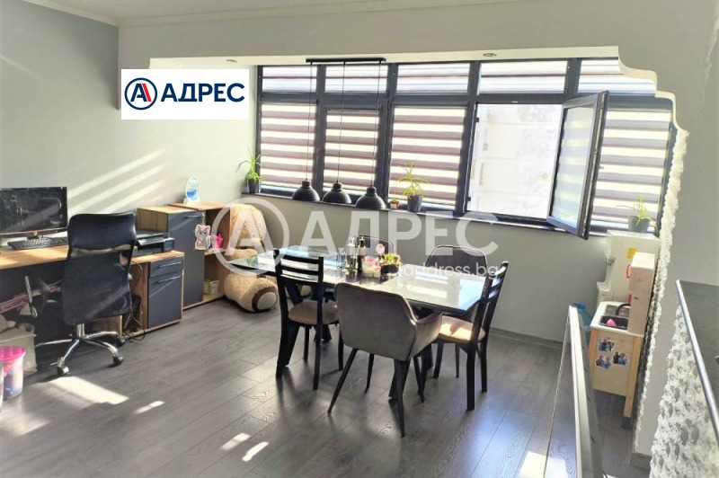 Продава 3-СТАЕН, град Разград, Бели Лом • 148300 € / 290049.59 лв. • 98788892 1 — Holmes.bg Продава 3-СТАЕН, град Разград, Бели Лом • 148300 € / 290049.59 лв. • 98788892 1