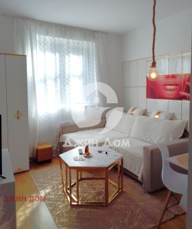 3-СТАЕН, 72 m2 - Holmes.bg 3-СТАЕН, 72 m2