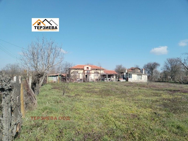 Продава КЪЩА, област Стара Загора, с. Ловец • 35000 € / 68454.05 лв. • 71227275 1 — Holmes.bg Продава КЪЩА, област Стара Загора, с. Ловец • 35000 € / 68454.05 лв. • 71227275 1