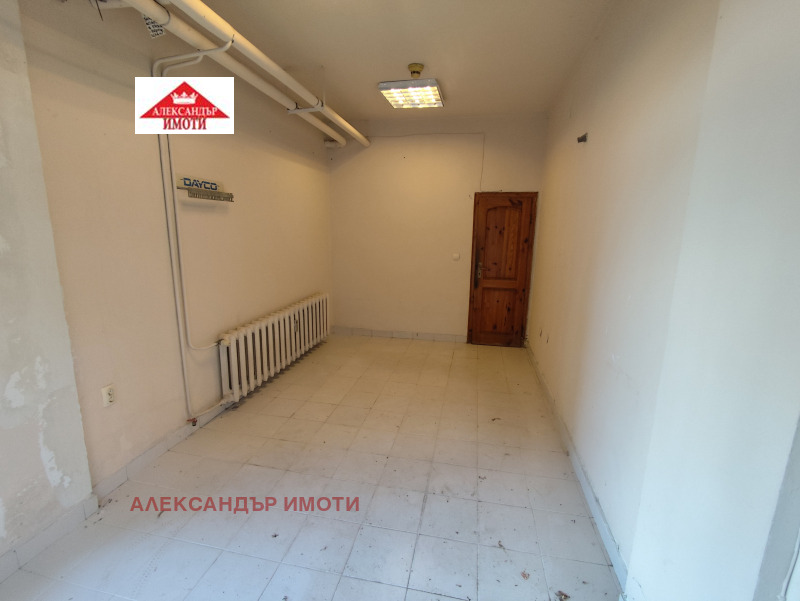 Продава ОФИС, град София, Банишора • 44000 € • 89012908 1 — Holmes.bg Продава ОФИС, град София, Банишора • 44000 € • 89012908 1