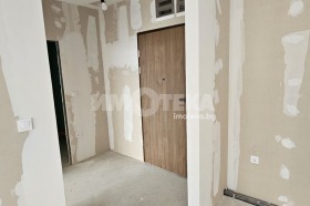 Обява Продава 2-СТАЕН,град Варна, Трошево