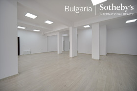 ОФИС, 500 m2 - Holmes.bg ОФИС, 500 m2