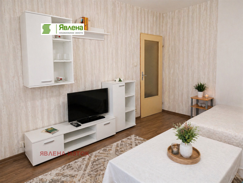 Под наем 1-СТАЕН, град София, Надежда 4 • 450 € / 880.12 лв. • 63509333 1 — Holmes.bg Под наем 1-СТАЕН, град София, Надежда 4 • 450 € / 880.12 лв. • 63509333 1