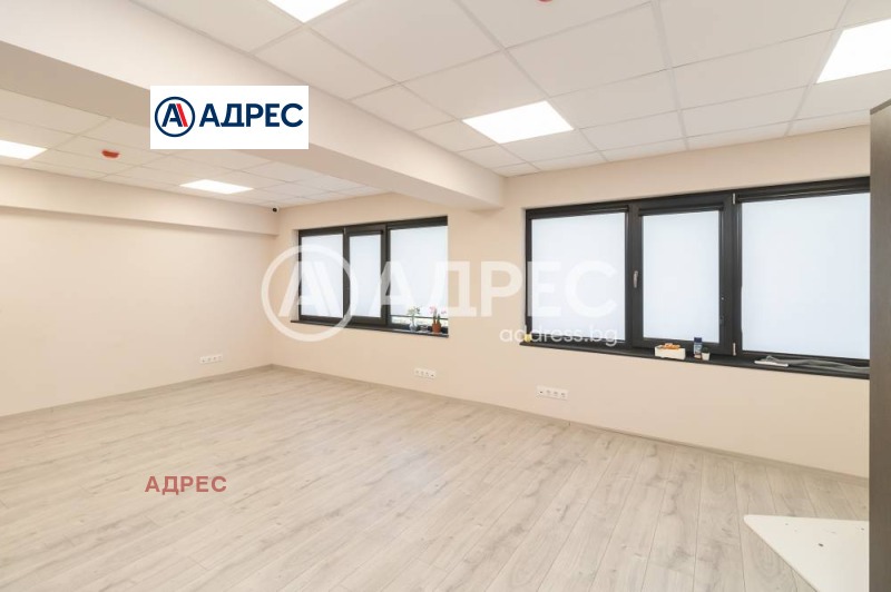 Под наем ОФИС, град Варна, Западна промишлена зона • 1100 € / 2151.41 лв. • 20753786 1 — Holmes.bg Под наем ОФИС, град Варна, Западна промишлена зона • 1100 € / 2151.41 лв. • 20753786 1