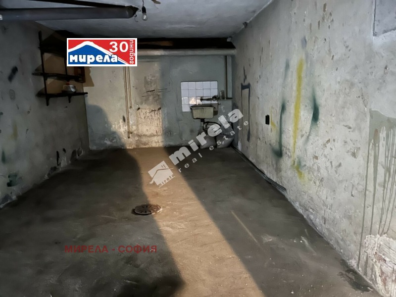 Под наем ГАРАЖ, ПАРКОМЯСТО, град София, Лозенец • 150 € / 293.37 лв. • 17801306 1 — Holmes.bg Под наем ГАРАЖ, ПАРКОМЯСТО, град София, Лозенец • 150 € / 293.37 лв. • 17801306 1
