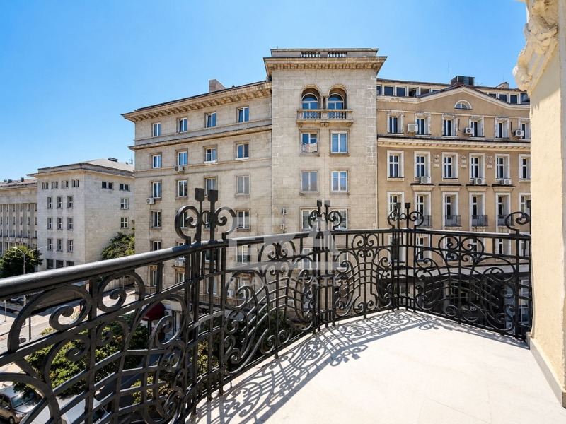 Под наем ОФИС, град София, Център • 1740 € • 24136504 1 — Holmes.bg Под наем ОФИС, град София, Център • 1740 € • 24136504 1