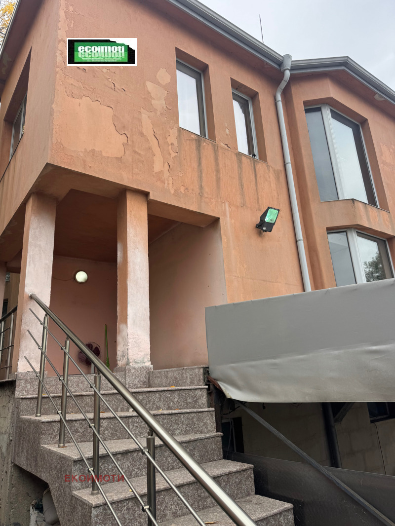 Под наем ОФИС, град София, в.з.Киноцентъра 3 част • 900 лв. / 460.16 € • 69001520 1 — Holmes.bg Под наем ОФИС, град София, в.з.Киноцентъра 3 част • 900 лв. / 460.16 € • 69001520 1