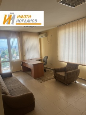 ОФИС, 32 m2 - Holmes.bg ОФИС, 32 m2