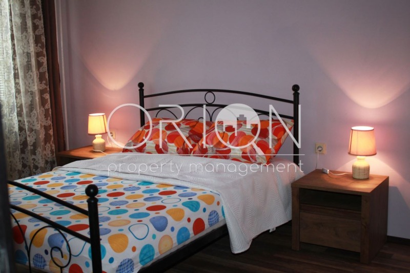 Под наем 3-СТАЕН, град София, Света Троица • 590 € / 1153.94 лв. • 57509342 1 — Holmes.bg Под наем 3-СТАЕН, град София, Света Троица • 590 € / 1153.94 лв. • 57509342 1