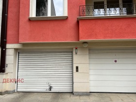 ГАРАЖ, ПАРКОМЯСТО, 30 m2 - Holmes.bg ГАРАЖ, ПАРКОМЯСТО, 30 m2