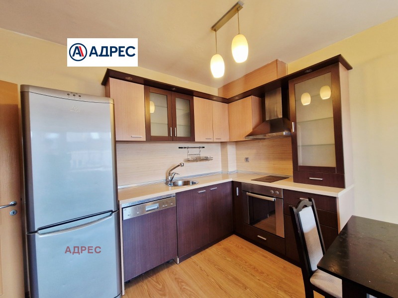 Под наем 3-СТАЕН, град Варна, Възраждане 1 • 900 лв. / 460.16 € • 90529231 1 — Holmes.bg Под наем 3-СТАЕН, град Варна, Възраждане 1 • 900 лв. / 460.16 € • 90529231 1