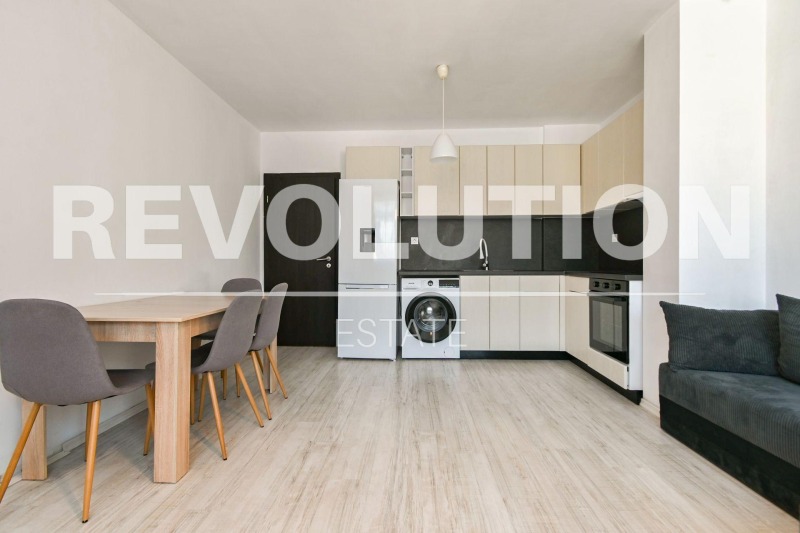 Под наем 2-СТАЕН, град София, Младост 2 • 650 € / 1271.29 лв. • 56172081 1 — Holmes.bg Под наем 2-СТАЕН, град София, Младост 2 • 650 € / 1271.29 лв. • 56172081 1