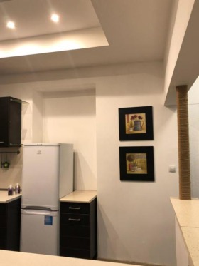 Обява Дава под наем 3-СТАЕН,град София, Център