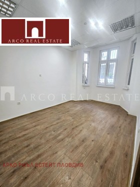 МНОГОСТАЕН, 140 m2 - Holmes.bg МНОГОСТАЕН, 140 m2