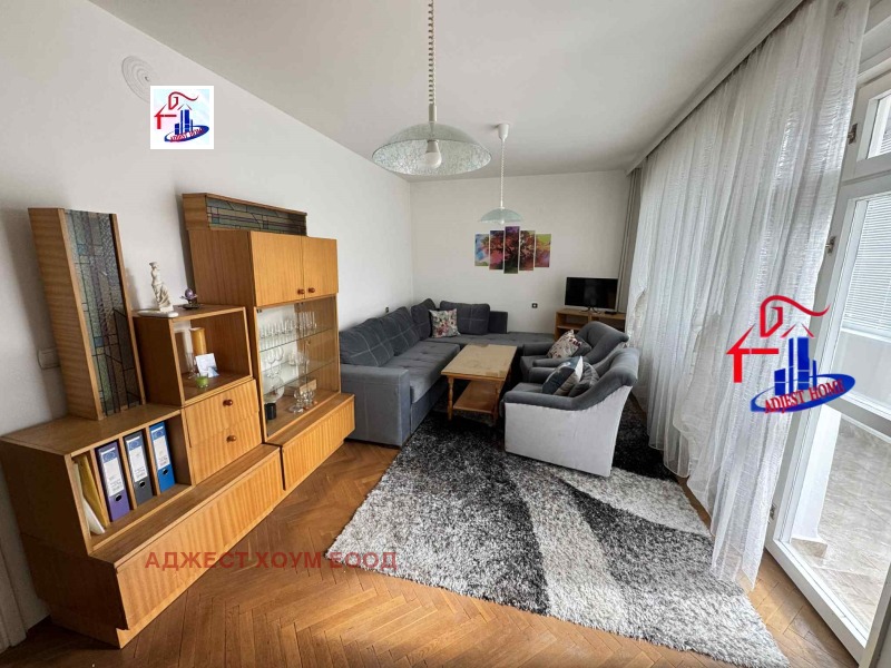 Под наем 4-СТАЕН, град Шумен, Болницата • 650 лв. / 332.34 € • 64018903 1 — Holmes.bg Под наем 4-СТАЕН, град Шумен, Болницата • 650 лв. / 332.34 € • 64018903 1