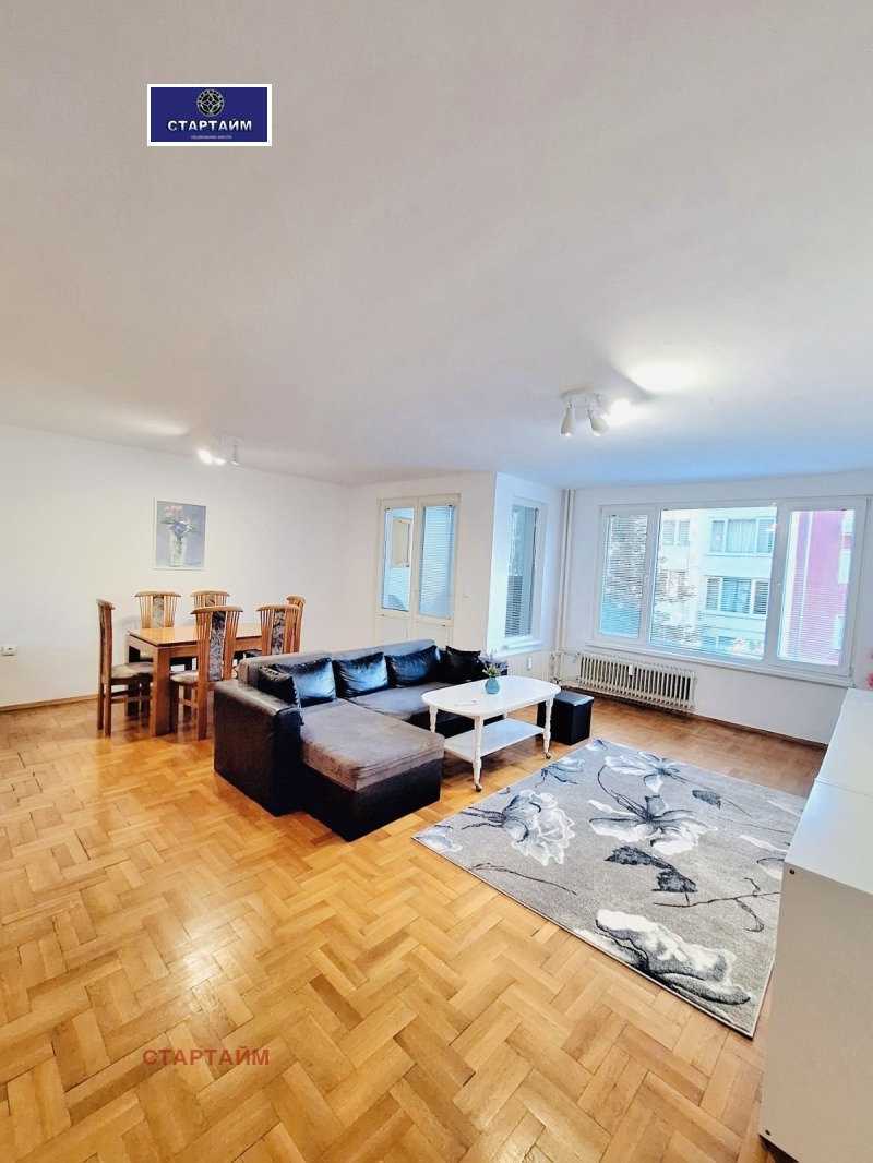 Под наем 3-СТАЕН, град София, Гео Милев • 790 € / 1545.11 лв. • 70063552 1 — Holmes.bg Под наем 3-СТАЕН, град София, Гео Милев • 790 € / 1545.11 лв. • 70063552 1