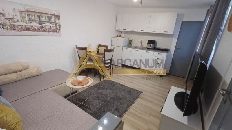 Под наем ЕТАЖ ОТ КЪЩА, град Варна, Трошево • 800 лв. / 409.03 € • 19967325 1 — Holmes.bg Под наем ЕТАЖ ОТ КЪЩА, град Варна, Трошево • 800 лв. / 409.03 € • 19967325 1