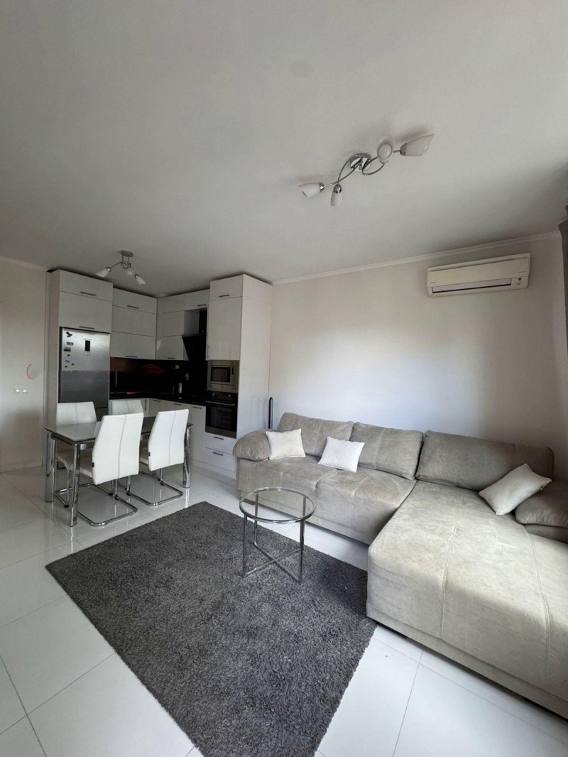 Под наем 2-СТАЕН, град София, Витоша • 800 € / 1564.66 лв. • 92814303 1 — Holmes.bg Под наем 2-СТАЕН, град София, Витоша • 800 € / 1564.66 лв. • 92814303 1