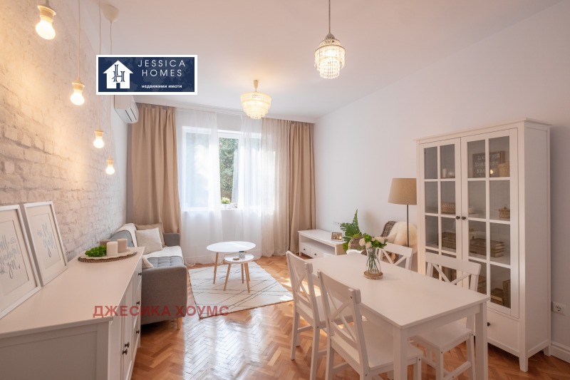 Под наем 3-СТАЕН, град София, Лозенец • 850 € • 21112156 1 — Holmes.bg Под наем 3-СТАЕН, град София, Лозенец • 850 € • 21112156 1