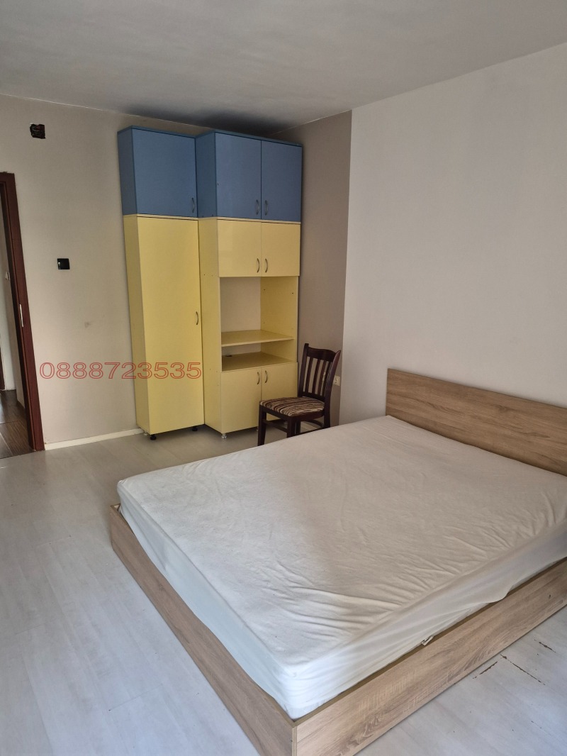 Под наем 4-СТАЕН, град София, Банишора • 750 € / 1466.87 лв. • 42385704 1 — Holmes.bg Под наем 4-СТАЕН, град София, Банишора • 750 € / 1466.87 лв. • 42385704 1