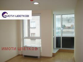 Офиси под наем в град Враца, Център - изображение 20 