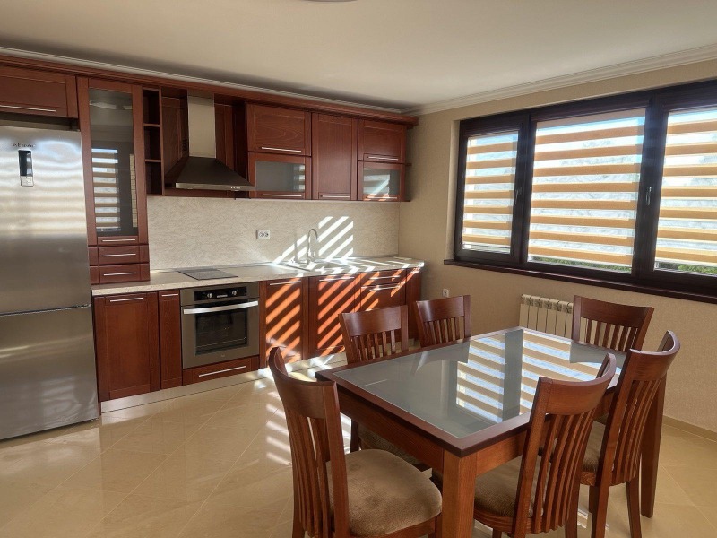 Под наем КЪЩА, град София, Требич • 800 € • 72053844 1 — Holmes.bg Под наем КЪЩА, град София, Требич • 800 € • 72053844 1