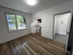 ОФИС, 62 m2 - Holmes.bg ОФИС, 62 m2