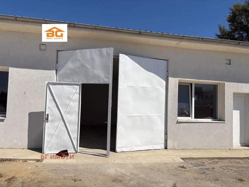 Под наем СКЛАД, град Варна, Западна промишлена зона • 250 € • 68167246 1 — Holmes.bg Под наем СКЛАД, град Варна, Западна промишлена зона • 250 € • 68167246 1