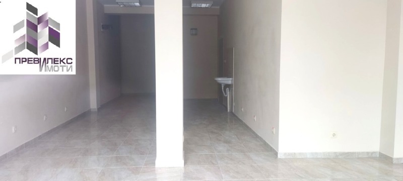 Под наем МАГАЗИН, град Пловдив, Въстанически • 550 € • 58862651 1 — Holmes.bg Под наем МАГАЗИН, град Пловдив, Въстанически • 550 € • 58862651 1