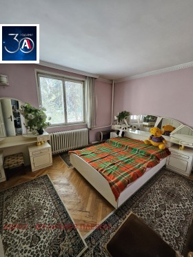 Двустайни апартаменти под наем в град Плевен, Идеален център - изображение 16 