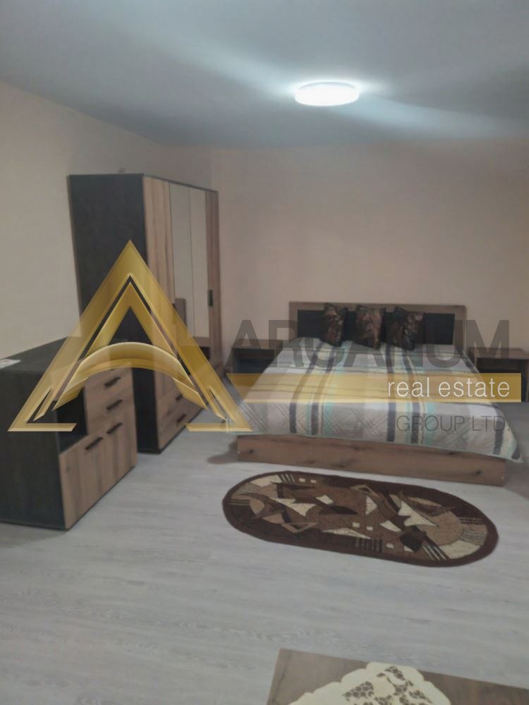 Под наем ЕТАЖ ОТ КЪЩА, град Варна, Виница • 1400 лв. / 715.81 € • 39657570 1 — Holmes.bg Под наем ЕТАЖ ОТ КЪЩА, град Варна, Виница • 1400 лв. / 715.81 € • 39657570 1