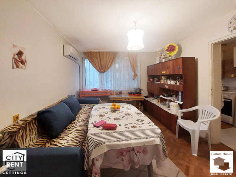 Под наем 2-СТАЕН, град Велико Търново, Център • 270 € / 528.07 лв. • 99941088 1 — Holmes.bg Под наем 2-СТАЕН, град Велико Търново, Център • 270 € / 528.07 лв. • 99941088 1