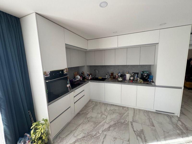 Под наем 3-СТАЕН, град София, Кръстова вада • 1100 € / 2151.41 лв. • 81423208 1 — Holmes.bg Под наем 3-СТАЕН, град София, Кръстова вада • 1100 € / 2151.41 лв. • 81423208 1