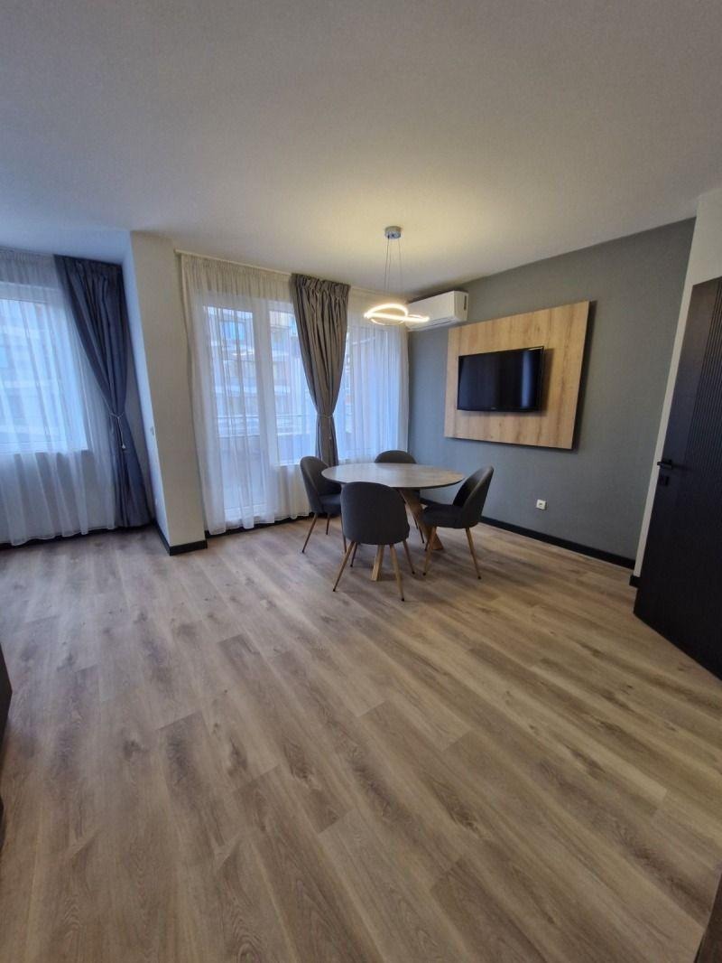 Под наем 3-СТАЕН, град София, Дървеница • 2200 € / 4302.83 лв. • 71125255 1 — Holmes.bg Под наем 3-СТАЕН, град София, Дървеница • 2200 € / 4302.83 лв. • 71125255 1