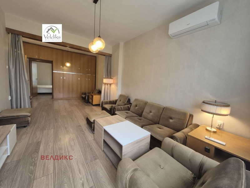 Под наем 2-СТАЕН, град София, Център • 750 € • 13151130 1 — Holmes.bg Под наем 2-СТАЕН, град София, Център • 750 € • 13151130 1